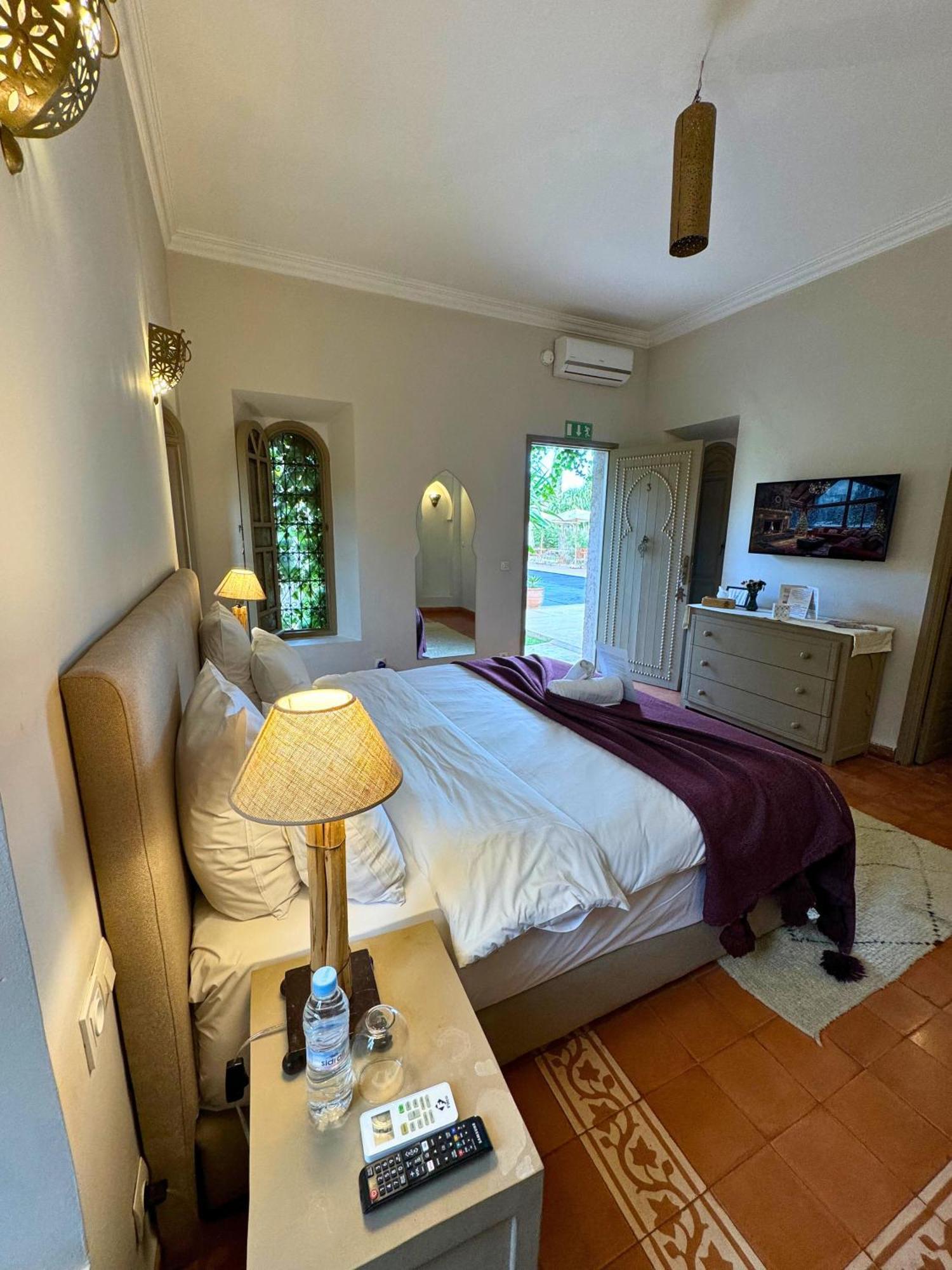 Villa Nour El Makina Exteriör bild